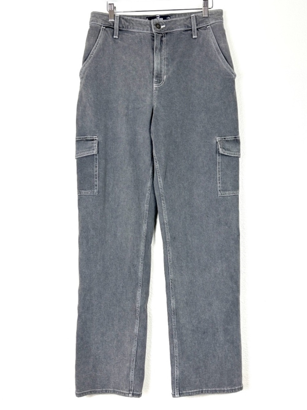 NWT Hollister Ultra High Rise Cargo Dad Jeans Utility gray size 8/29 L long